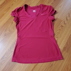 Nike Fit Dry short16 sleeve tee XS (0-2)